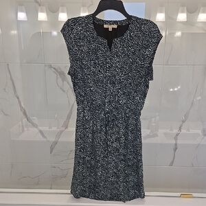 Women's Black and White Patterned Dress